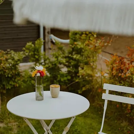 Holiday home De Verpozing - Tinyhouse Nr2 Milsbeek